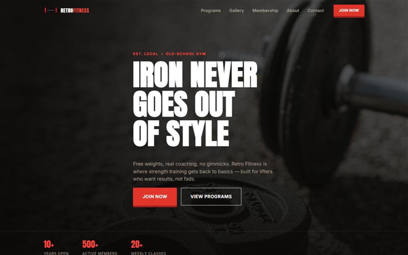 The Retro Fitness website home page, with heavy display type over a dark gym photograph.